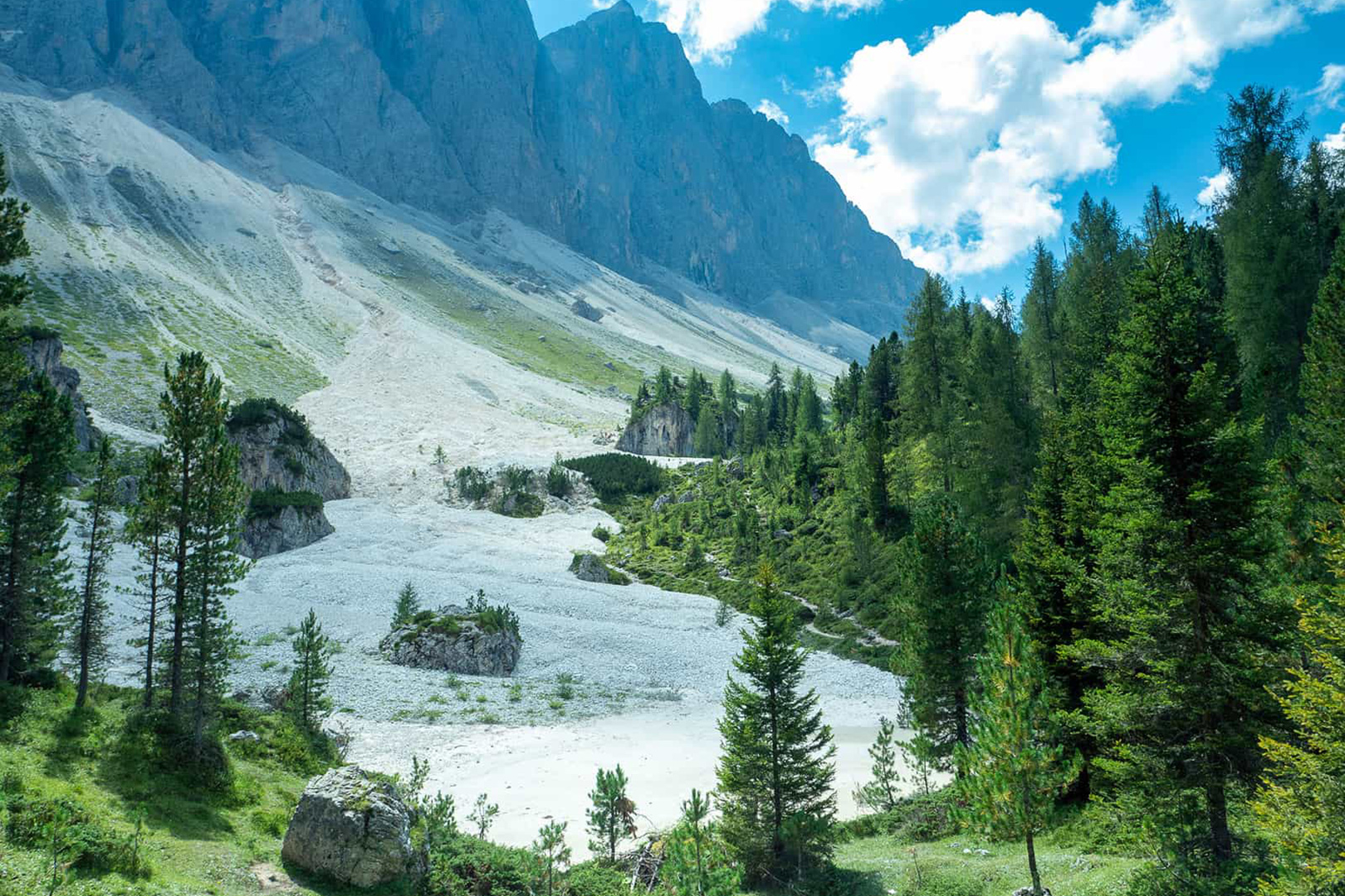 Seceda mountain ridge at the Adolf Munkel Trail in the Dolomites