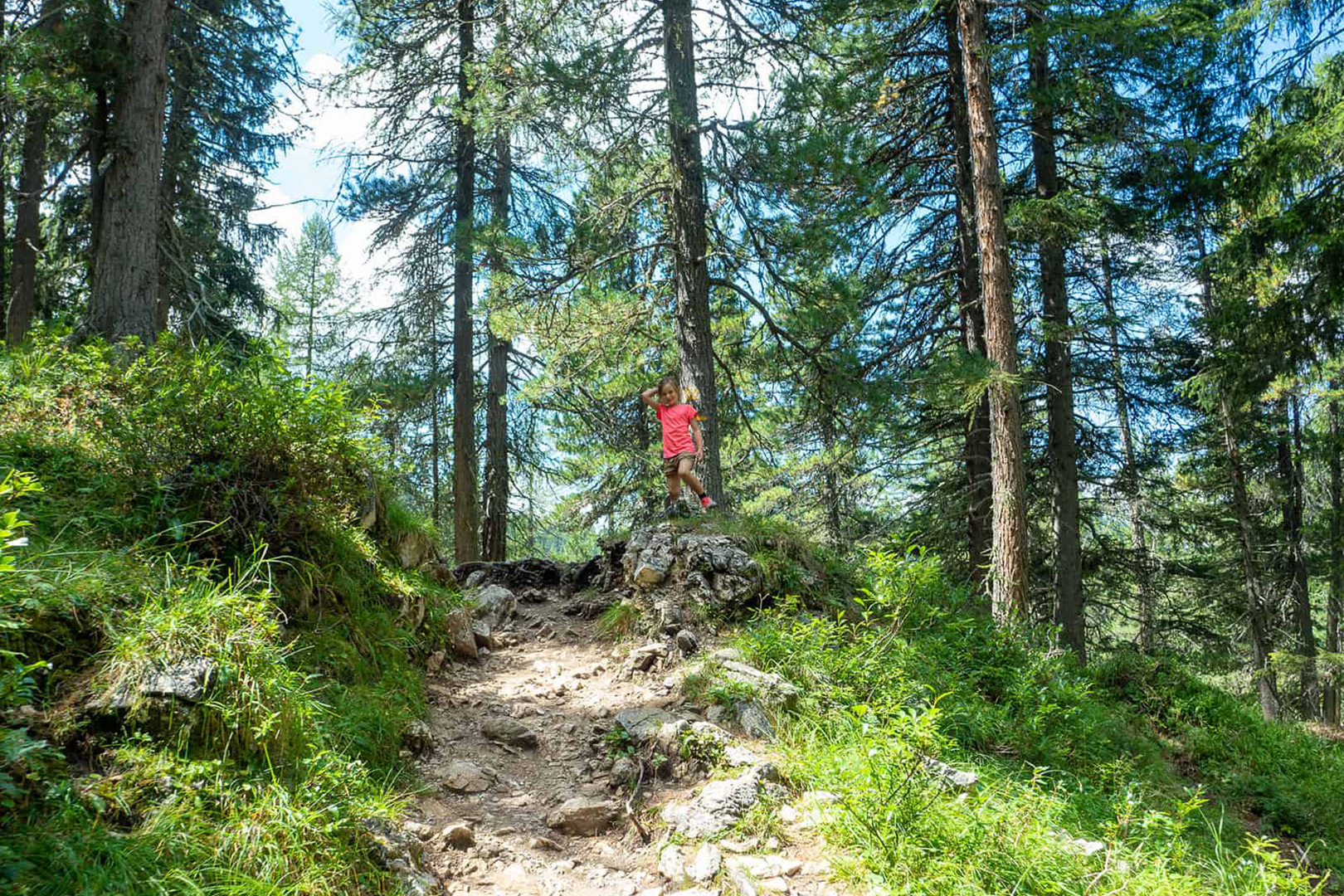 Very nice hike with the children (Adolf Munkel Trail in the Dolomites)
